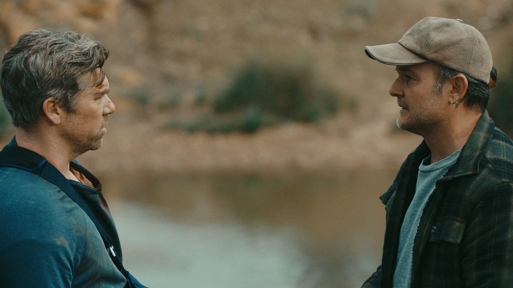 Patrick Brammall y Daniel Henshall